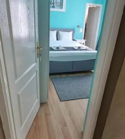 Joy 3* Siofok