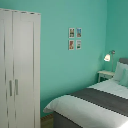 Joy Гостевой дом 4*